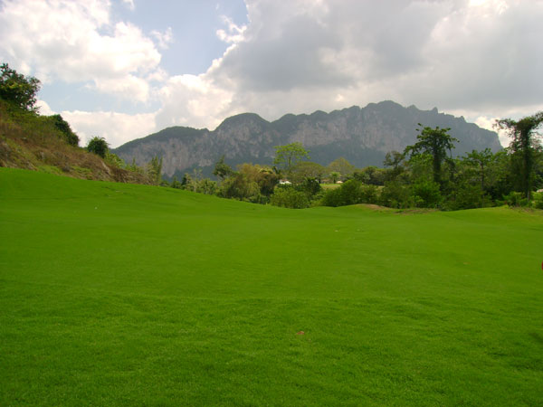 Rajjaprabha Dam Golf Course (